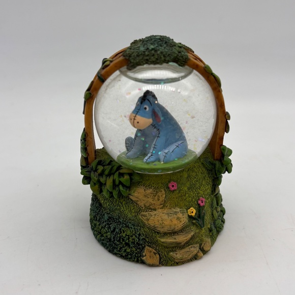 Disney Store Winnie the Pooh and Friends Eeyore Mini Water Snow Globe - Picture 2 of 9